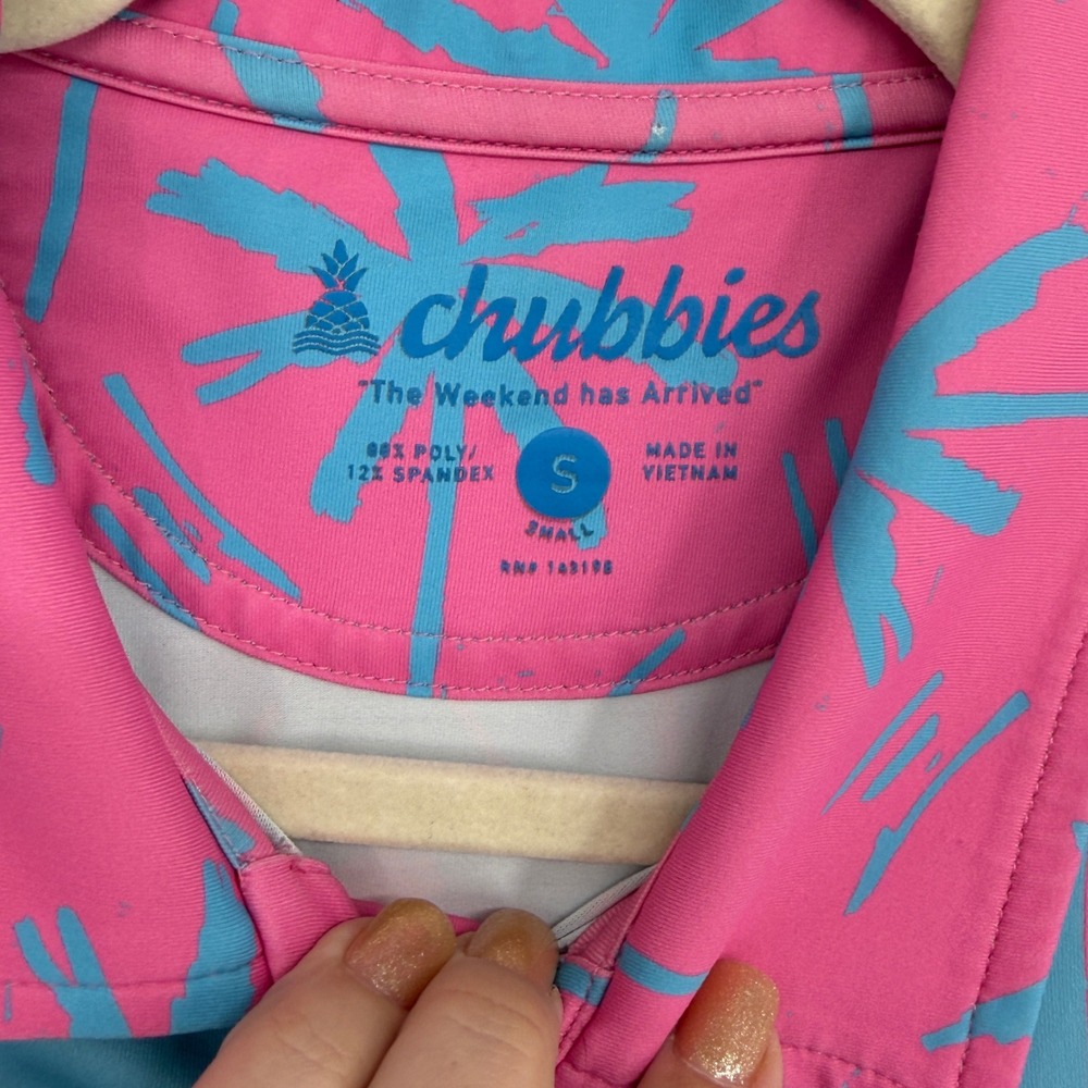 Chubbies Men's Palm Tree Print Golf Polo Shirt Blue Pink Short Sleeve Size S - Picture 3 of 5